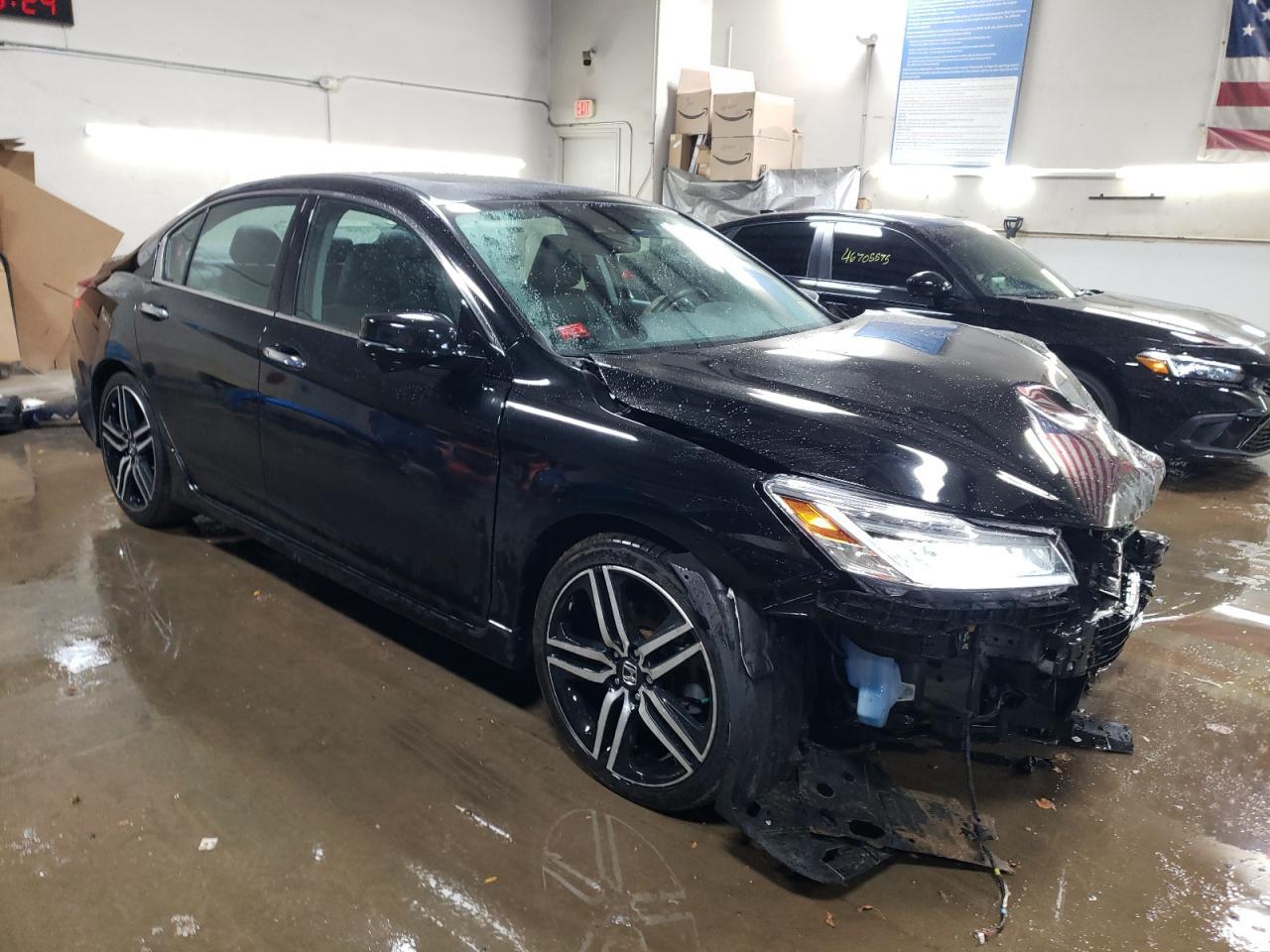 2016 HONDA ACCORD TOU - Фото 4