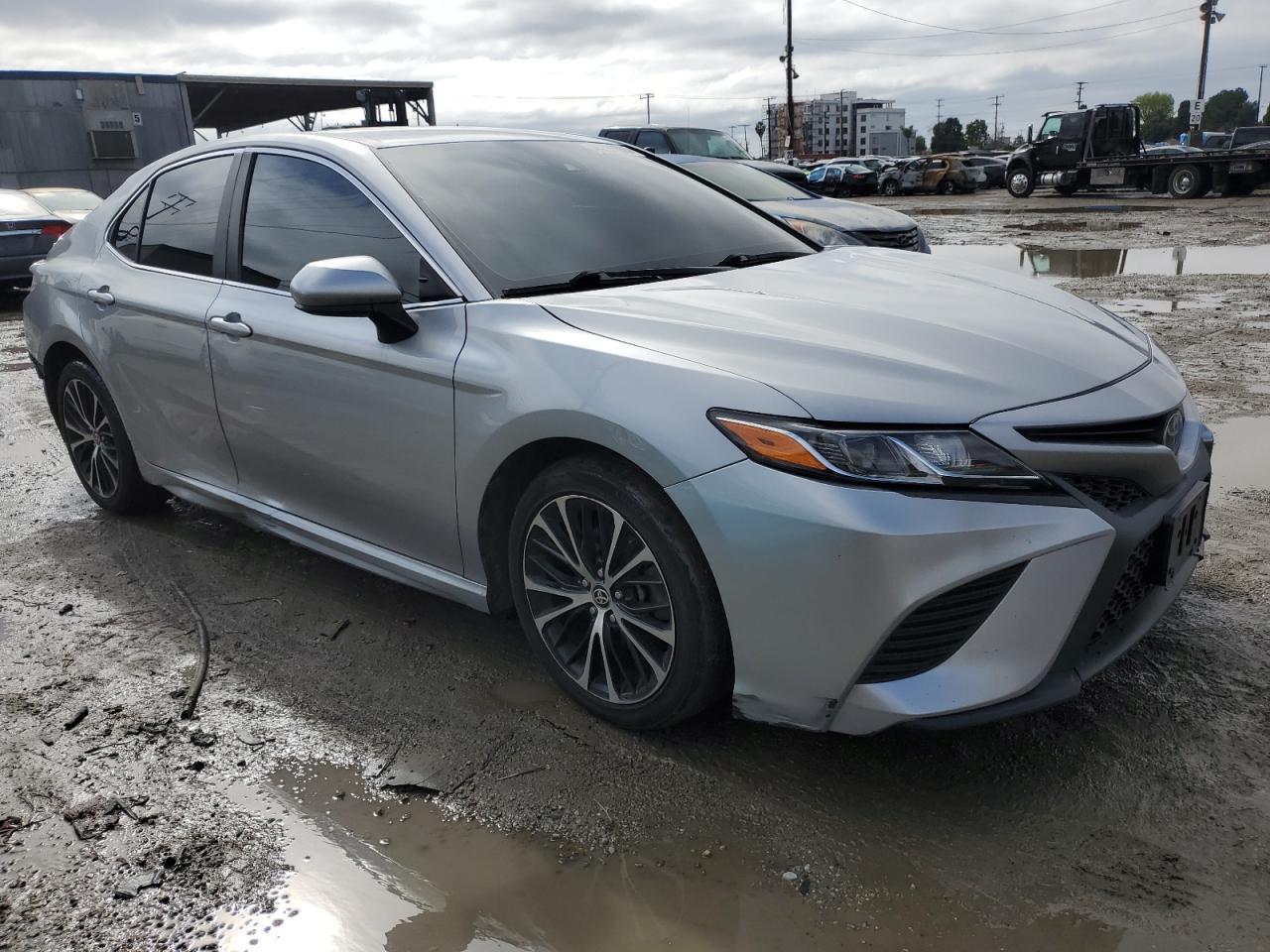 2020 TOYOTA CAMRY SE - Image 4