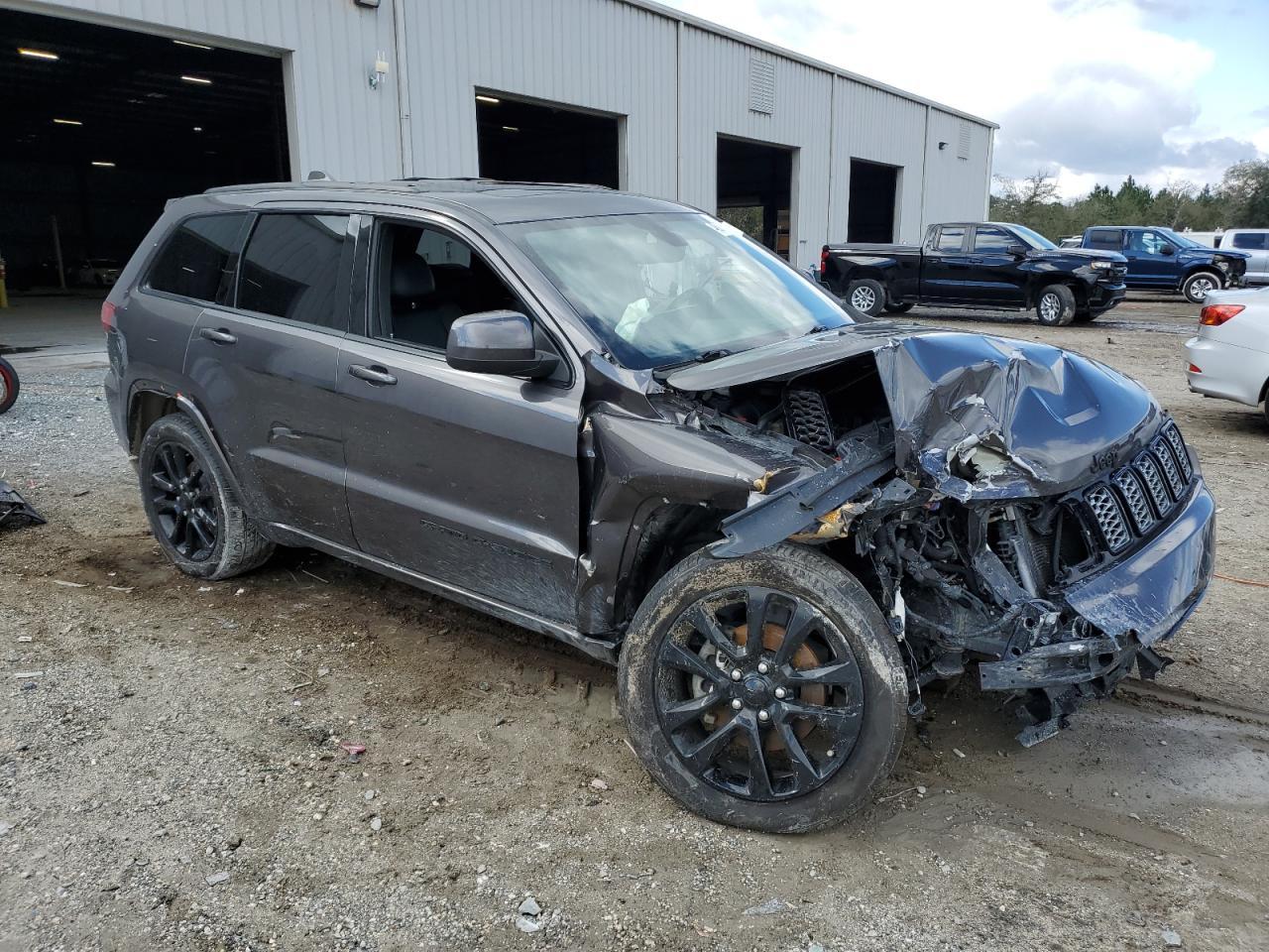 2018 JEEP GRAND CHER - Image 4