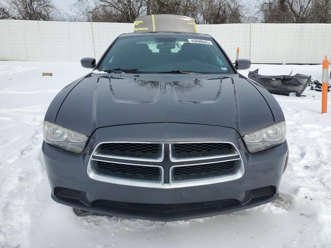 2014 DODGE CHARGER SE - Image 5