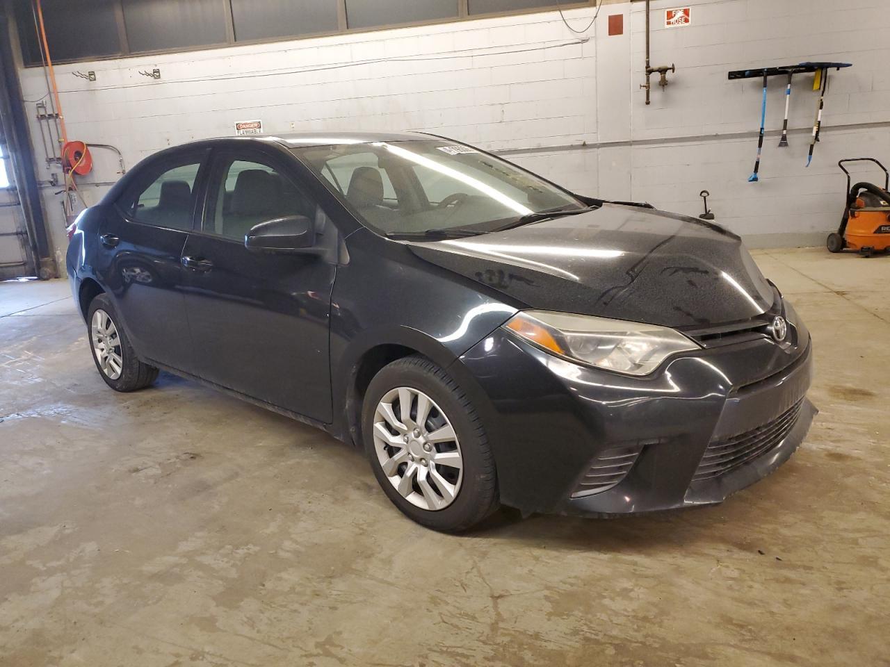 2016 TOYOTA COROLLA L - Фото 4