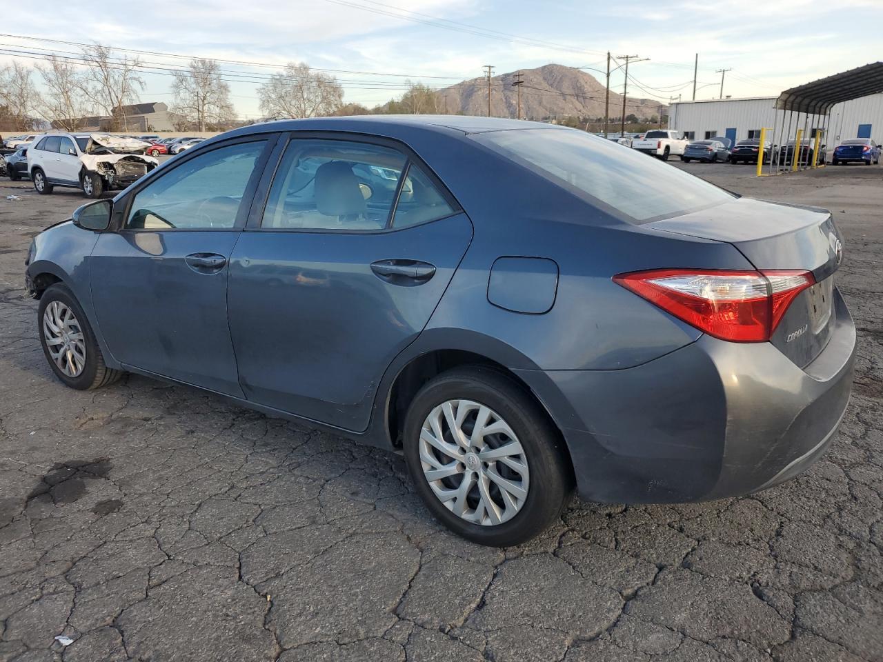 2015 TOYOTA COROLLA L - Image 2