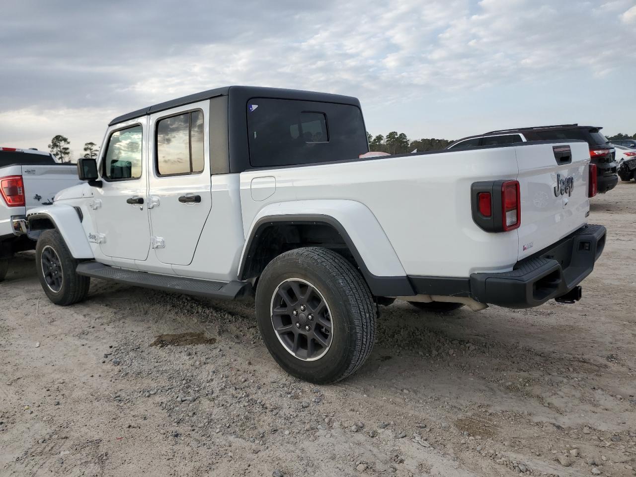 2023 JEEP GLADIATOR - Image 2