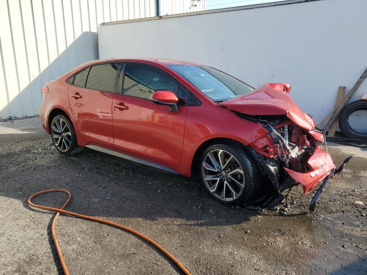 2020 TOYOTA COROLLA SE - Фото 4