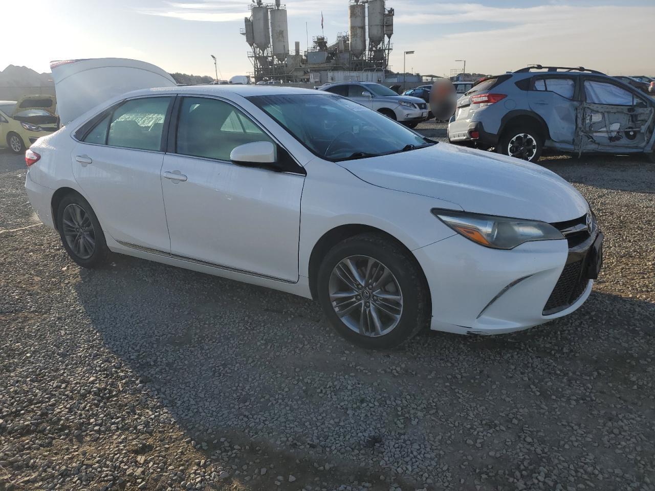 2017 TOYOTA CAMRY LE - Image 4
