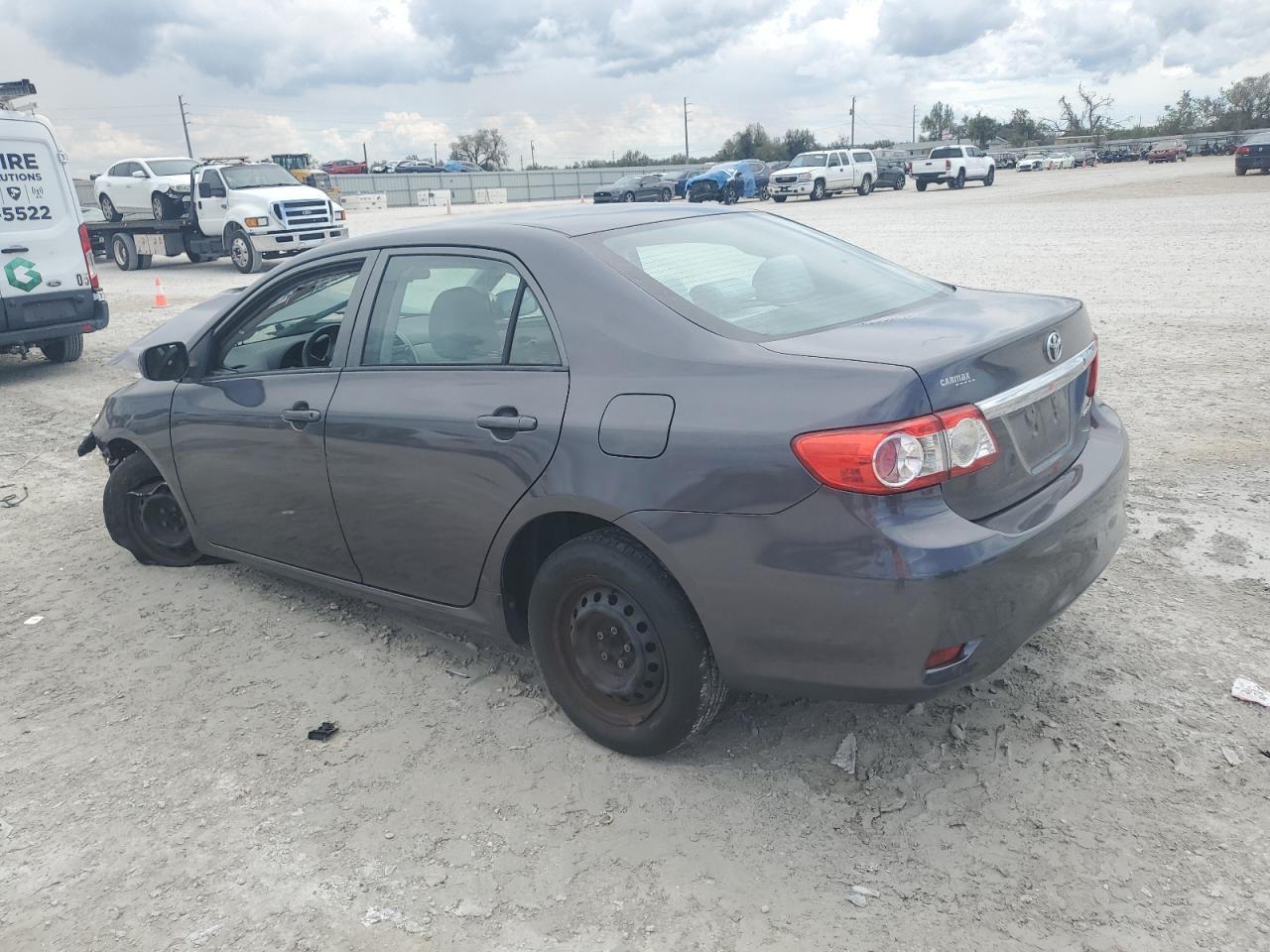 2013 TOYOTA COROLLA BA - Image 2
