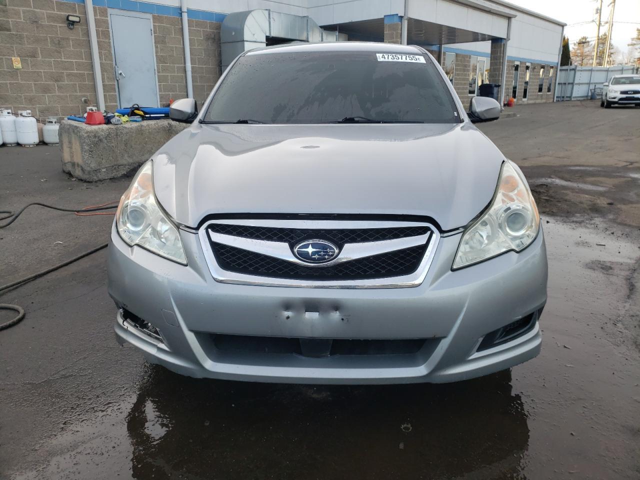 2011 SUBARU LEGACY 2.5 - Image 5