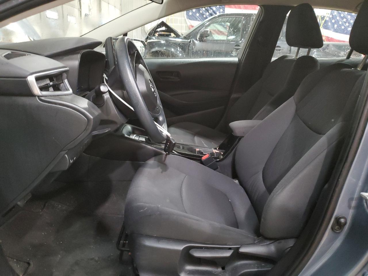 2022 TOYOTA COROLLA LE - Фото 7
