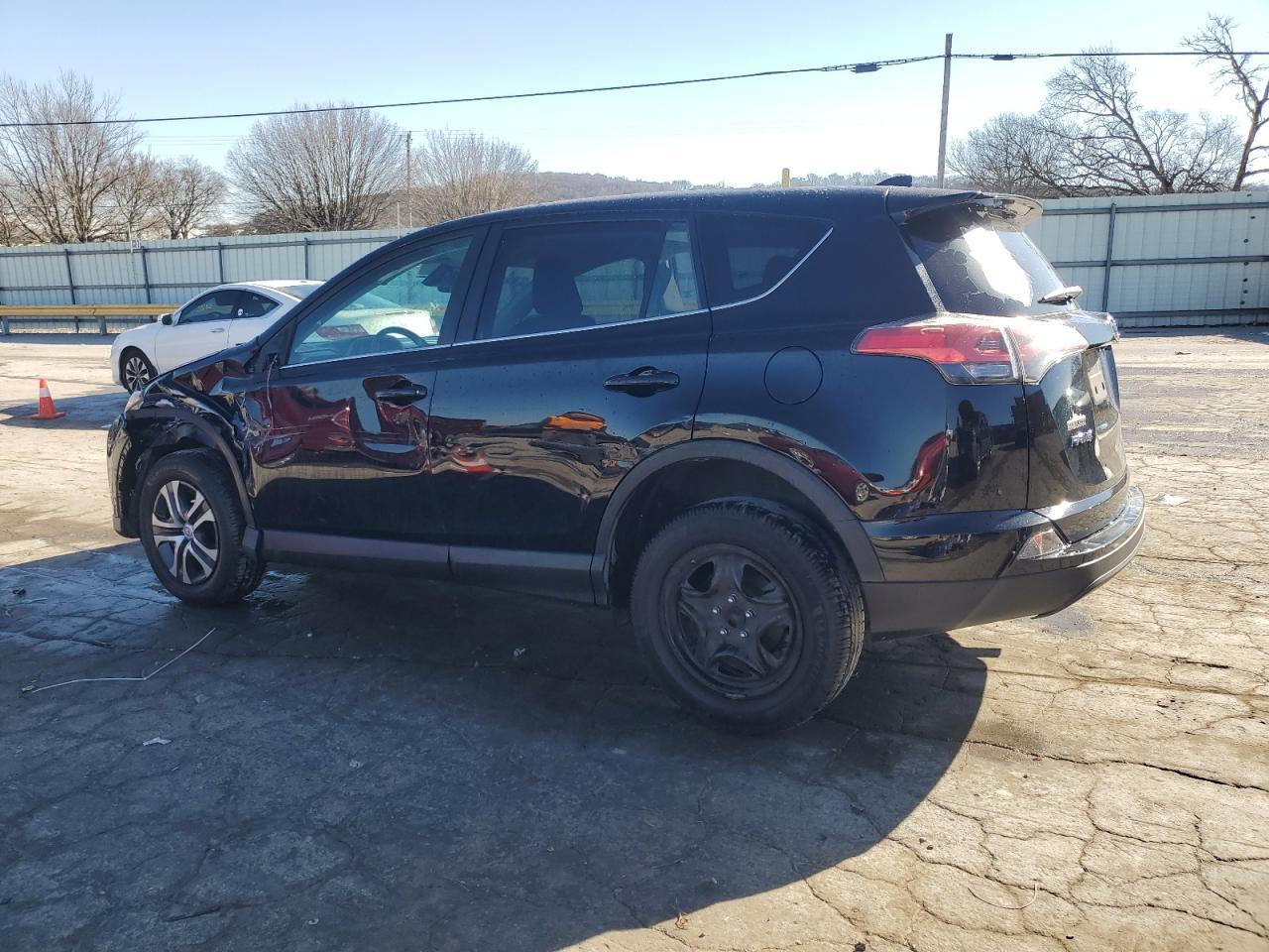 2018 TOYOTA RAV4 LE - Image 2