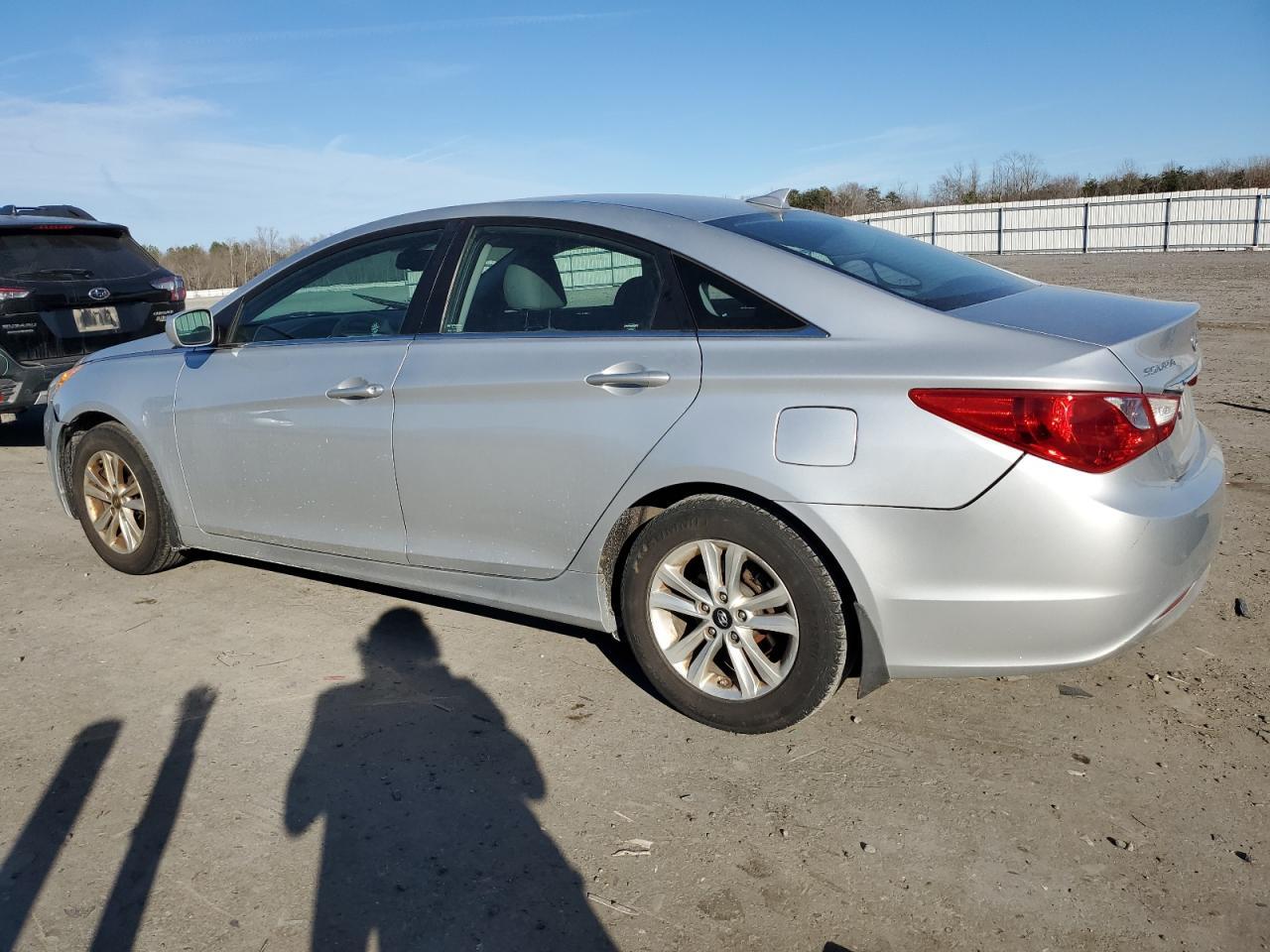 2013 HYUNDAI SONATA GLS - Фото 2