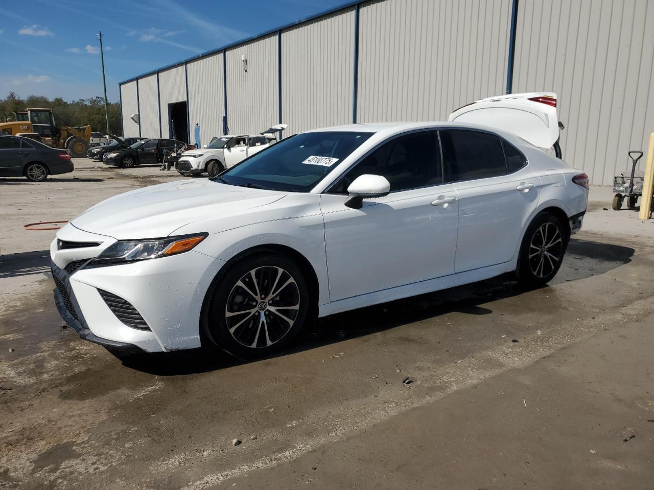 2019 TOYOTA CAMRY L