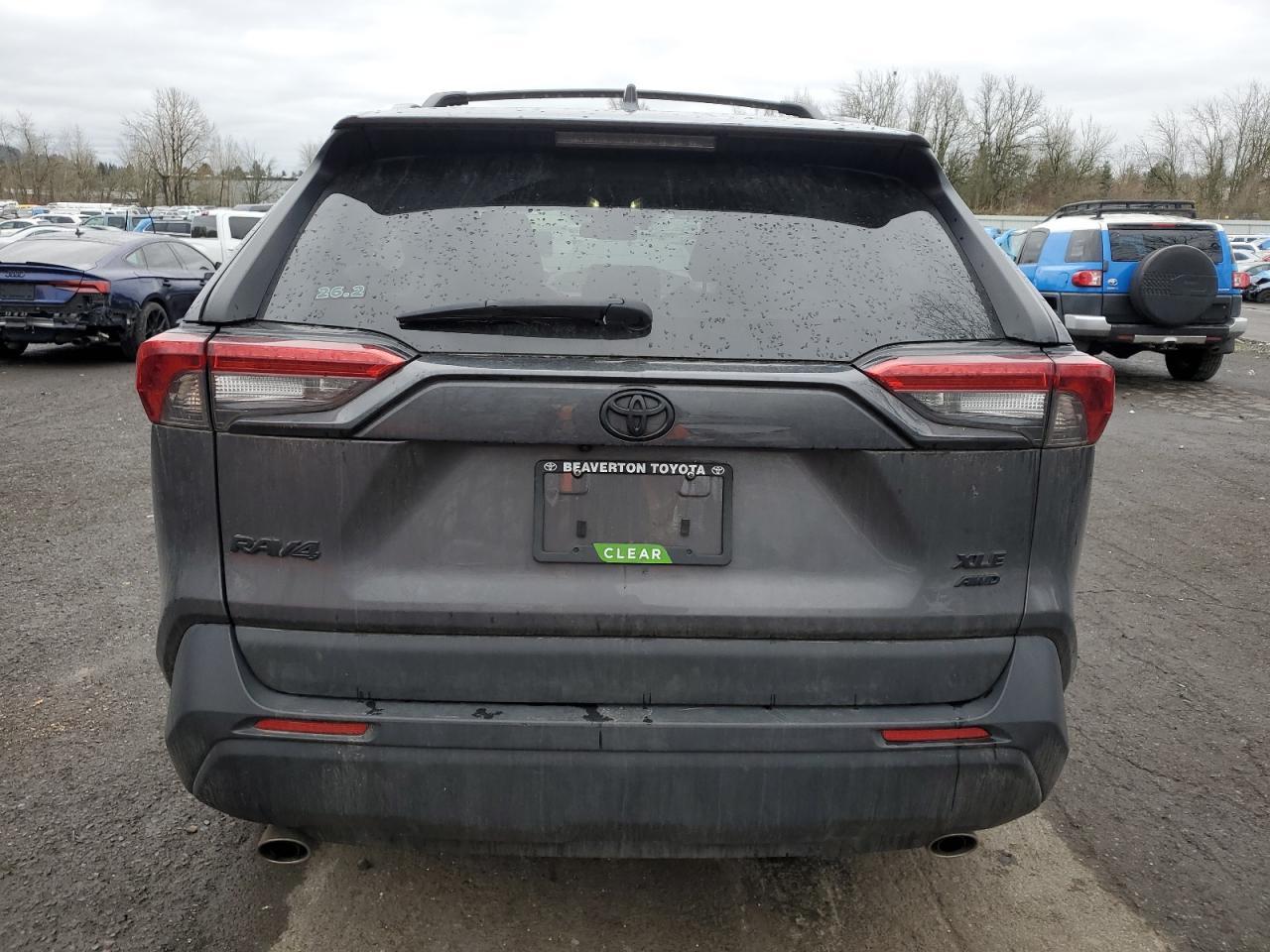 2022 TOYOTA RAV4 XLE - Фото 6
