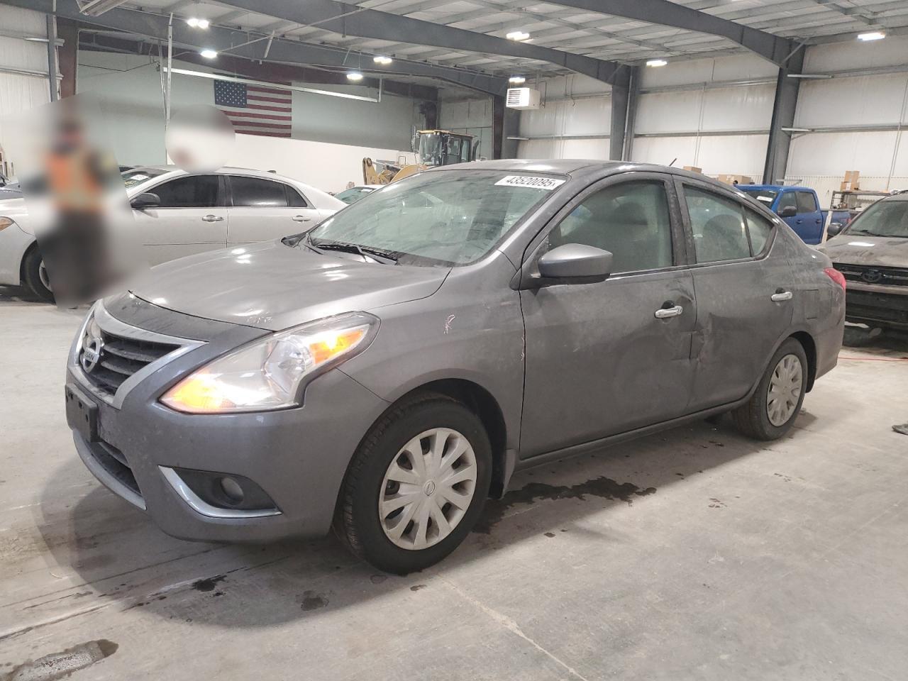 2016 NISSAN VERSA S