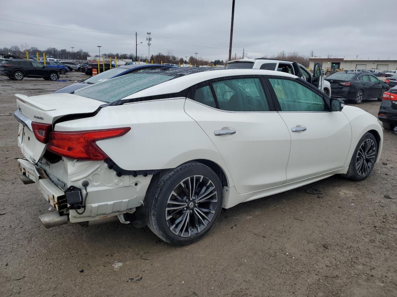 2016 NISSAN MAXIMA 3.5 - Фото 3