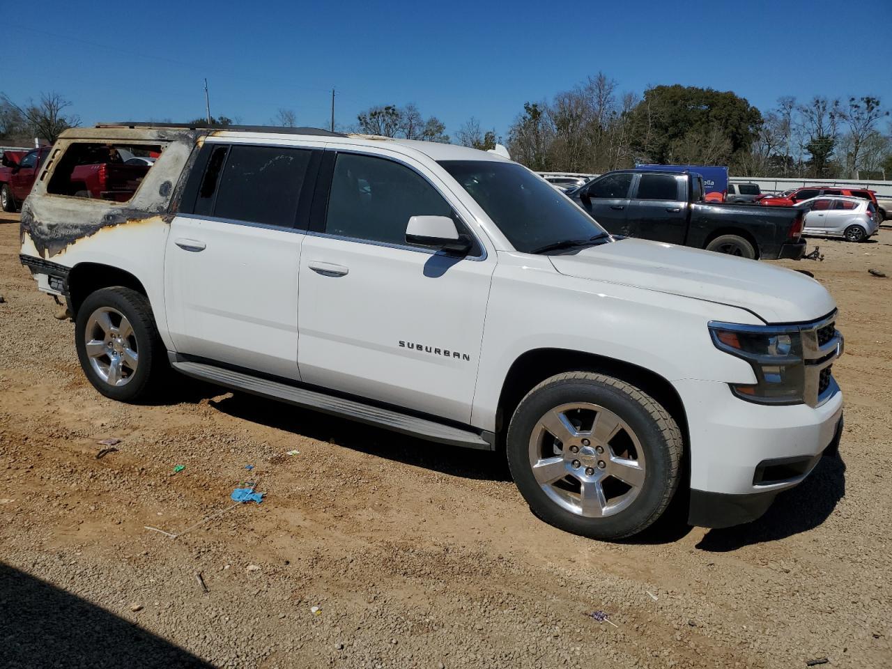 2016 CHEVROLET SUBURBAN K - Image 4