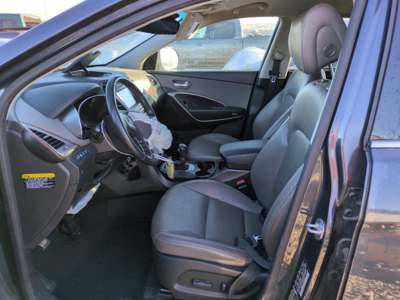 2017 HYUNDAI SANTA FE S - Image 7
