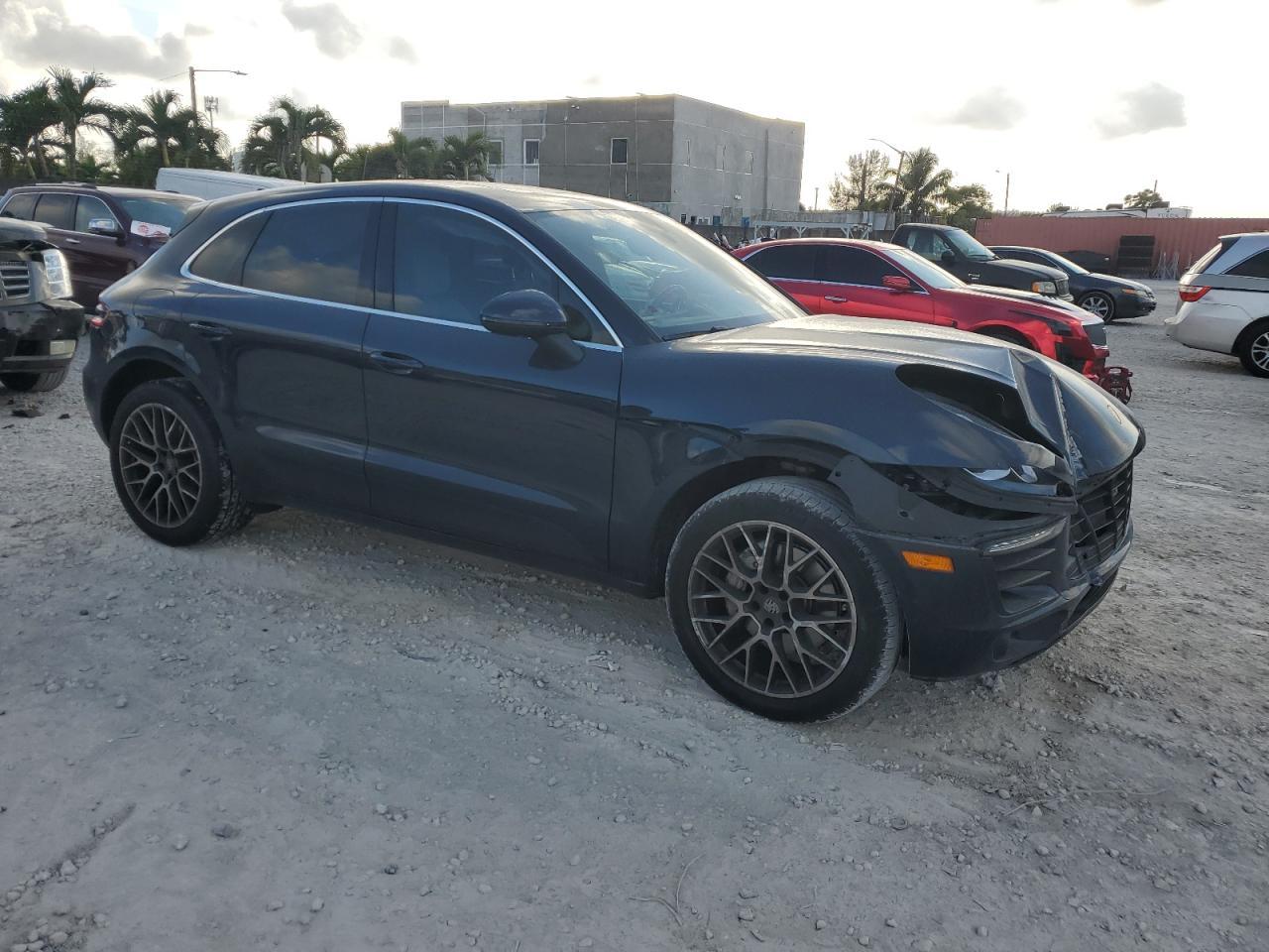2018 PORSCHE MACAN S - Image 4