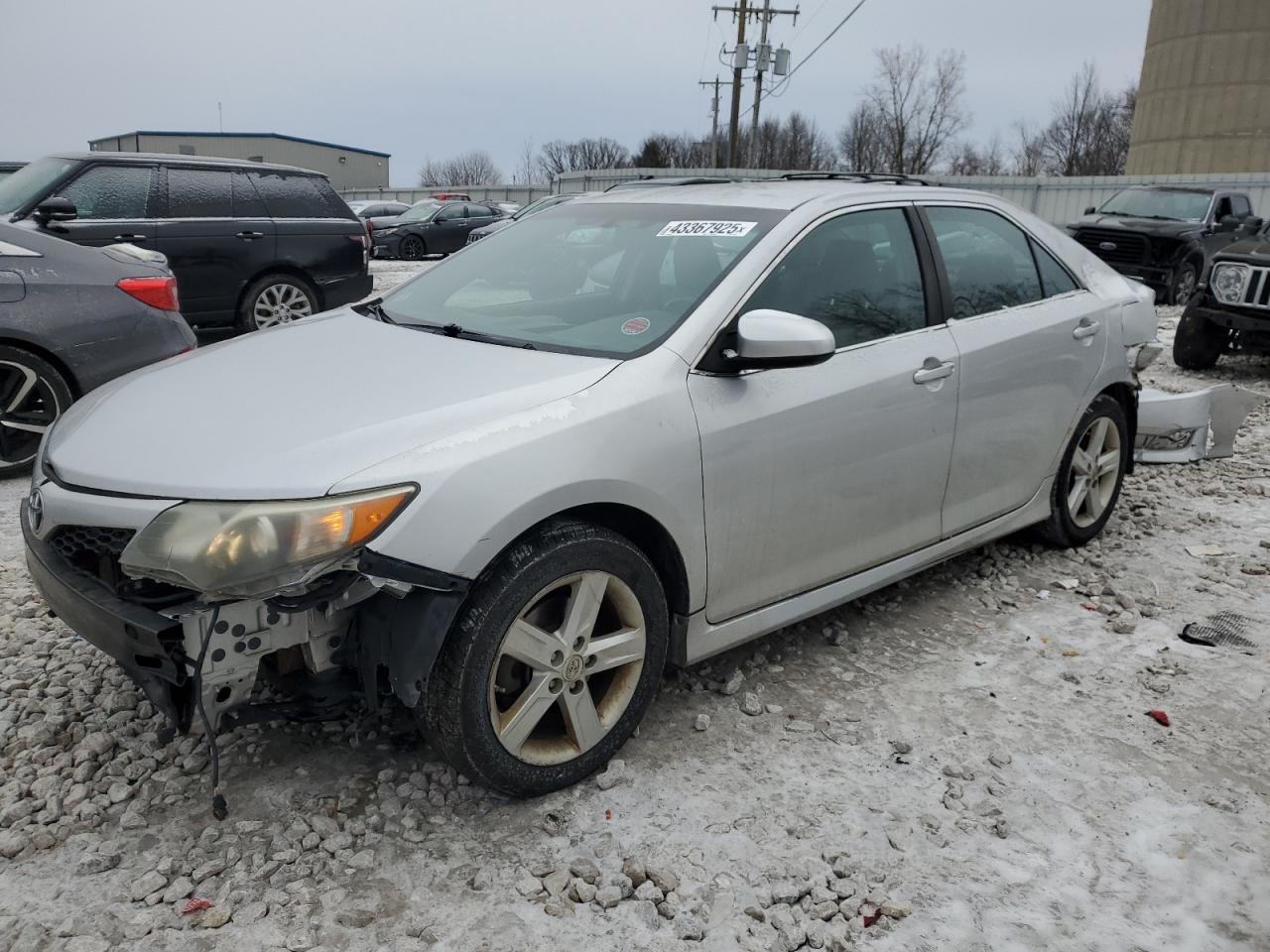2013 TOYOTA CAMRY L