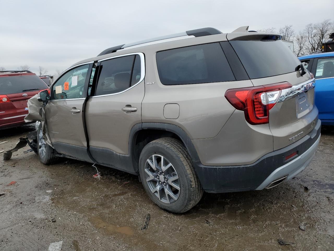 2023 GMC ACADIA SLT - Image 2