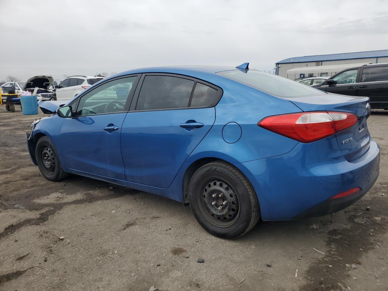 2015 KIA FORTE LX - Фото 2