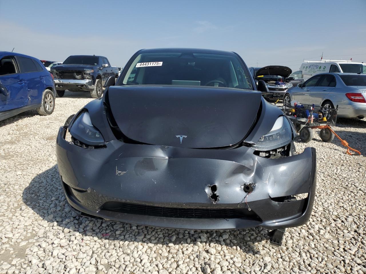 2025 TESLA MODEL Y - Image 5