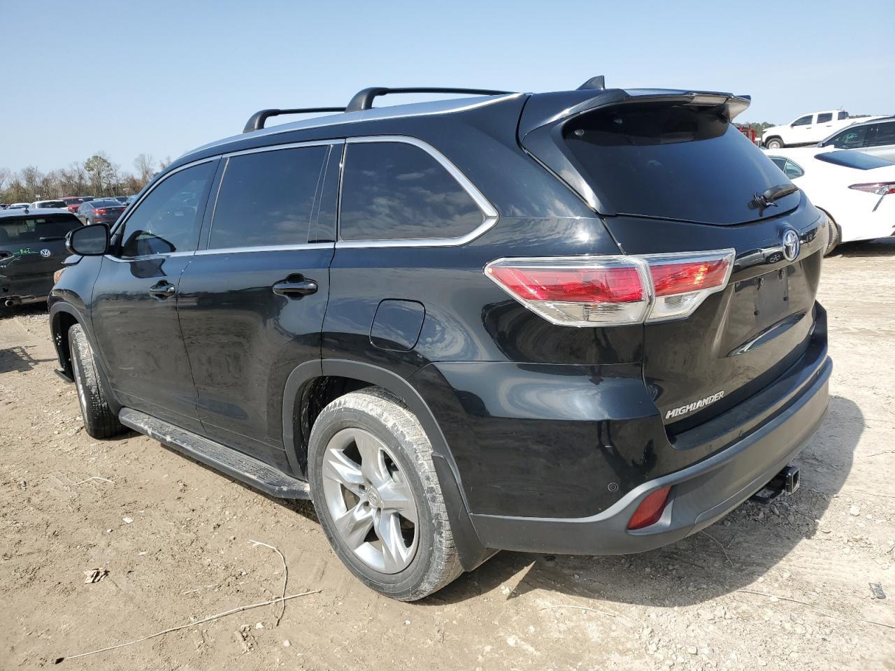 2015 TOYOTA HIGHLANDER - Фото 2