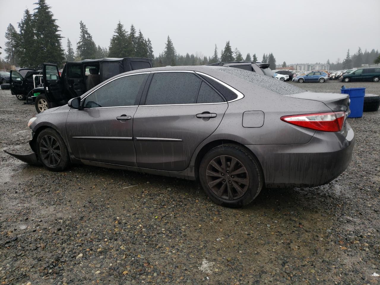 2016 TOYOTA CAMRY LE - Фото 2