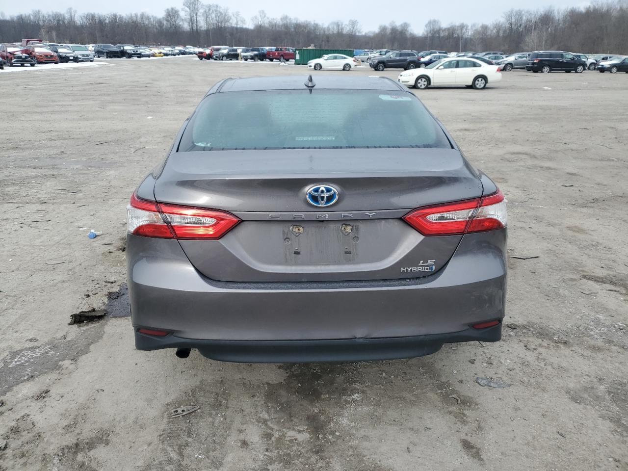 2020 TOYOTA CAMRY LE - Image 6