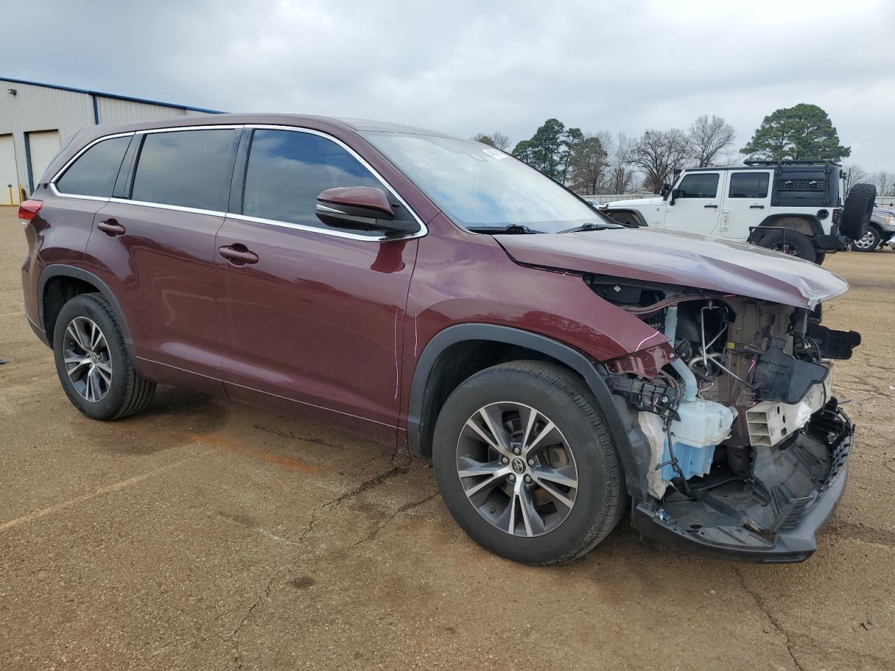 2018 TOYOTA HIGHLANDER - Фото 4