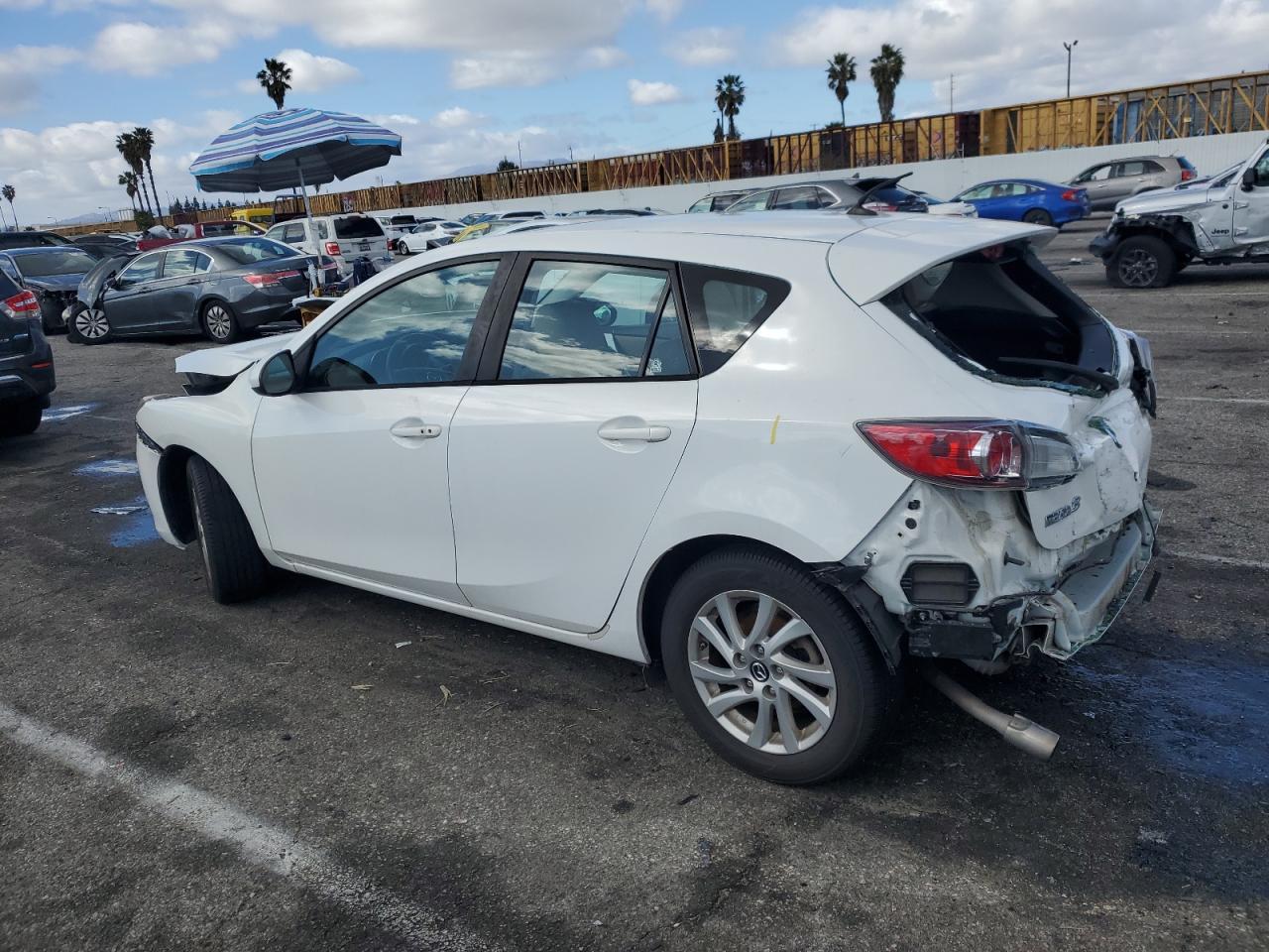 2013 MAZDA 3 I - Фото 2