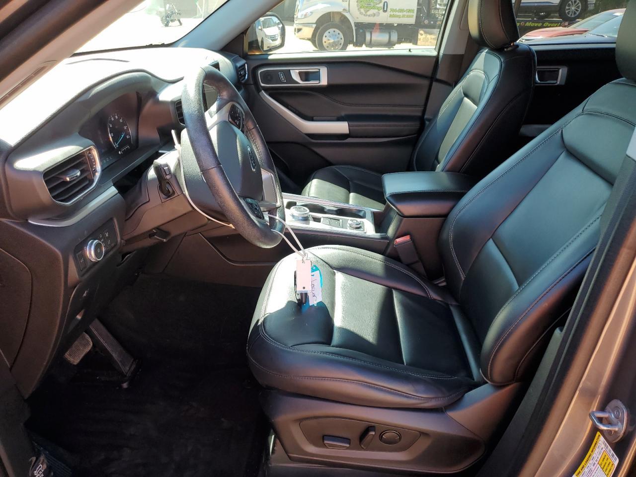 2022 FORD EXPLORER X - Image 7