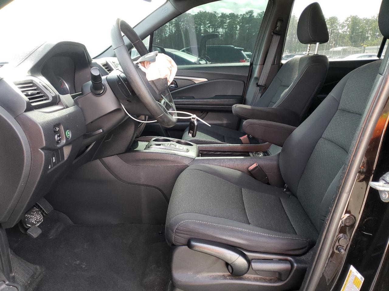 2019 HONDA PASSPORT S - Image 7