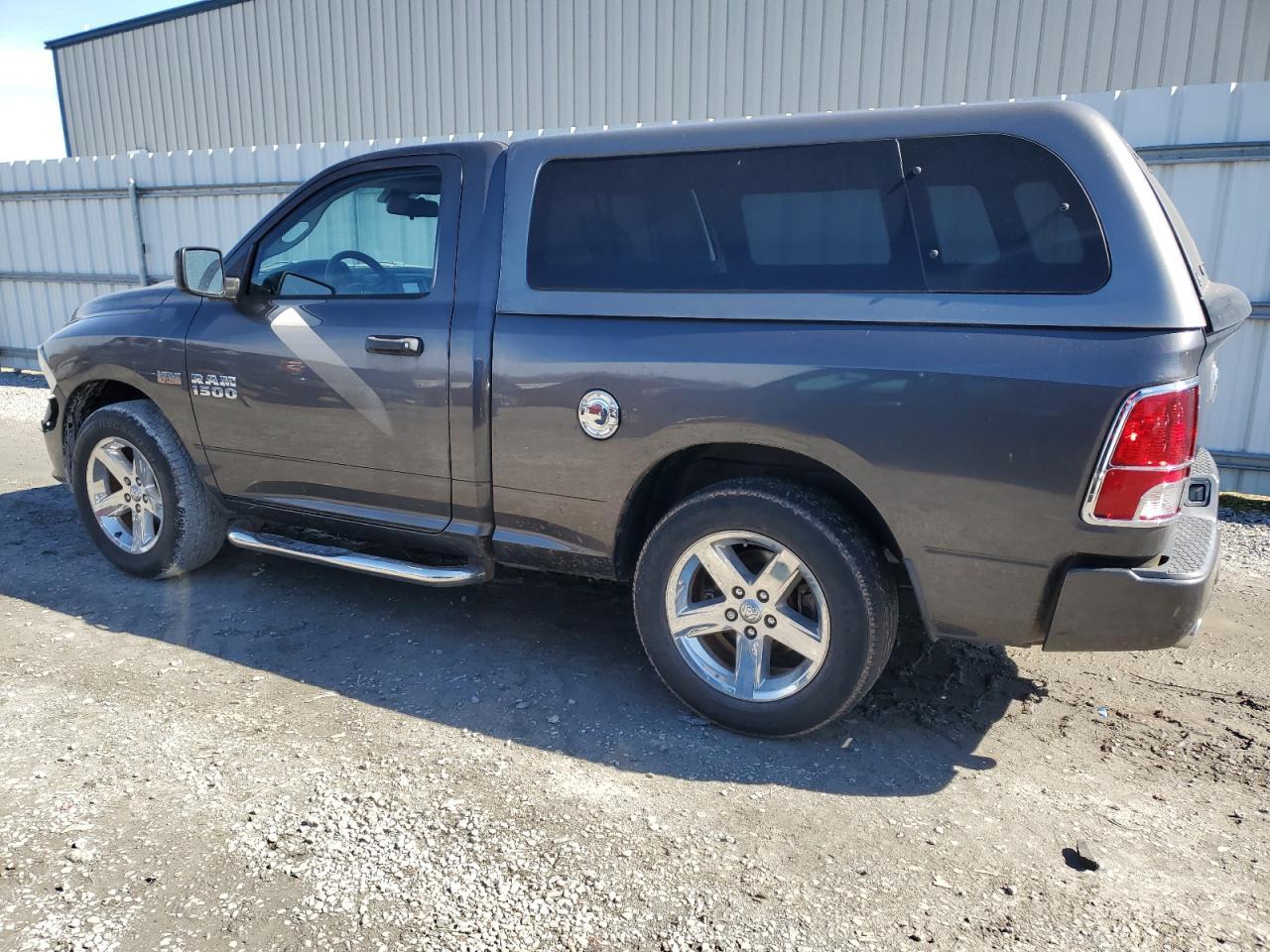 2014 RAM 1500 ST - Image 2