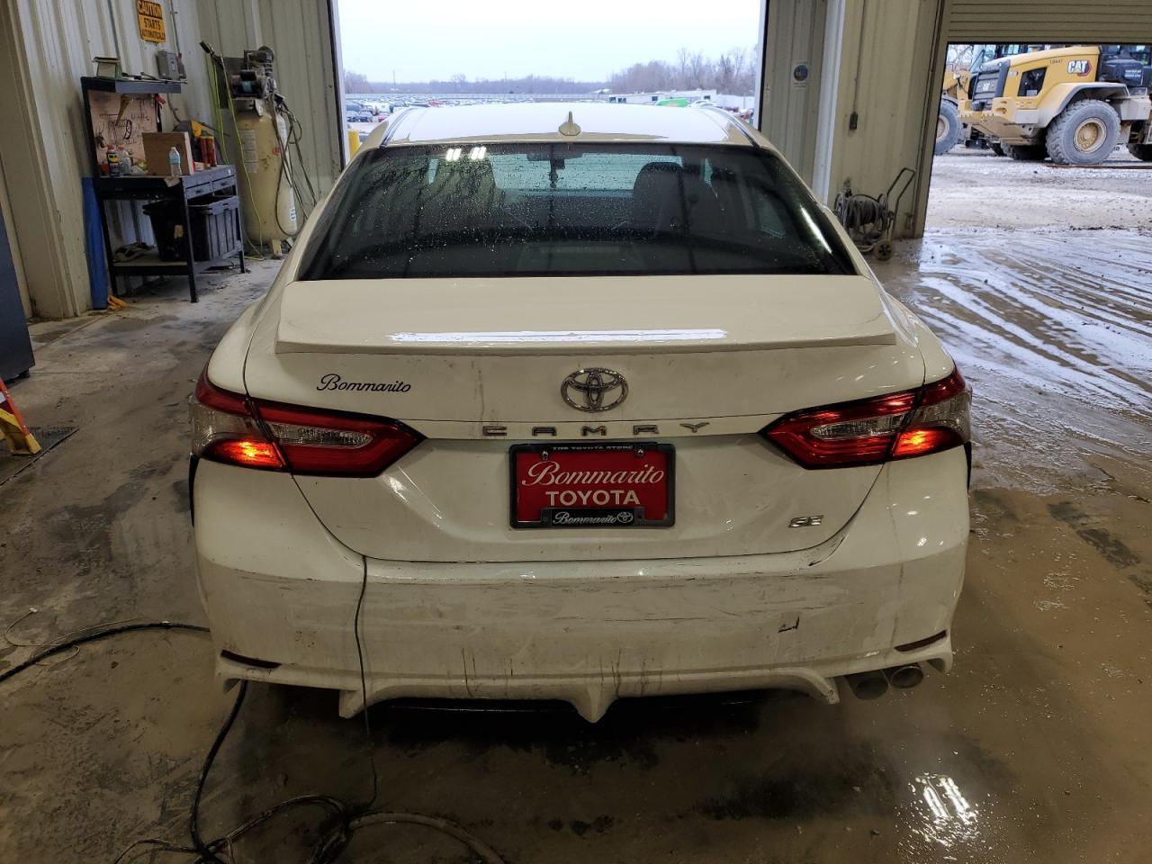 2019 TOYOTA CAMRY L - Image 6