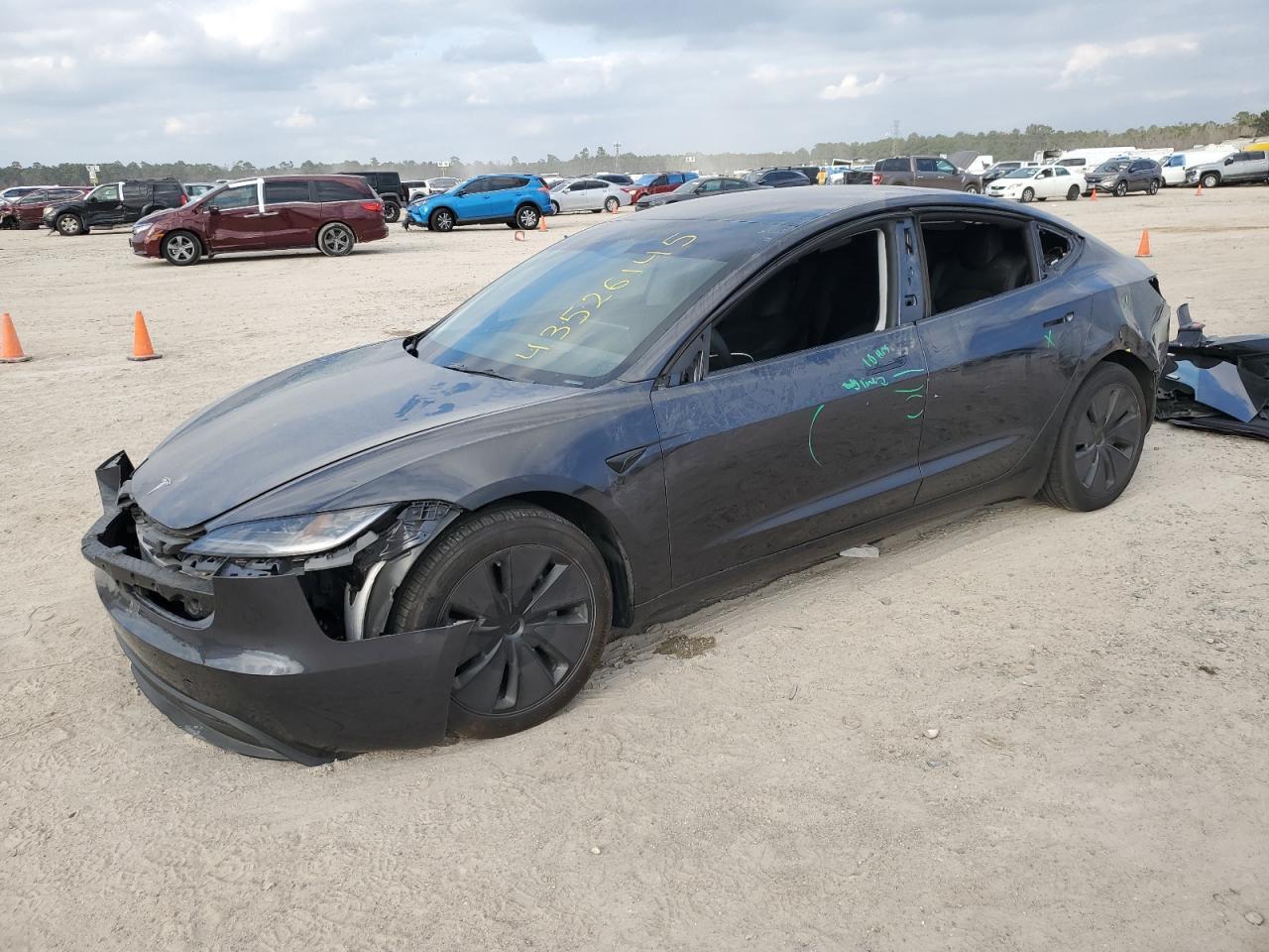 2024 TESLA MODEL 3