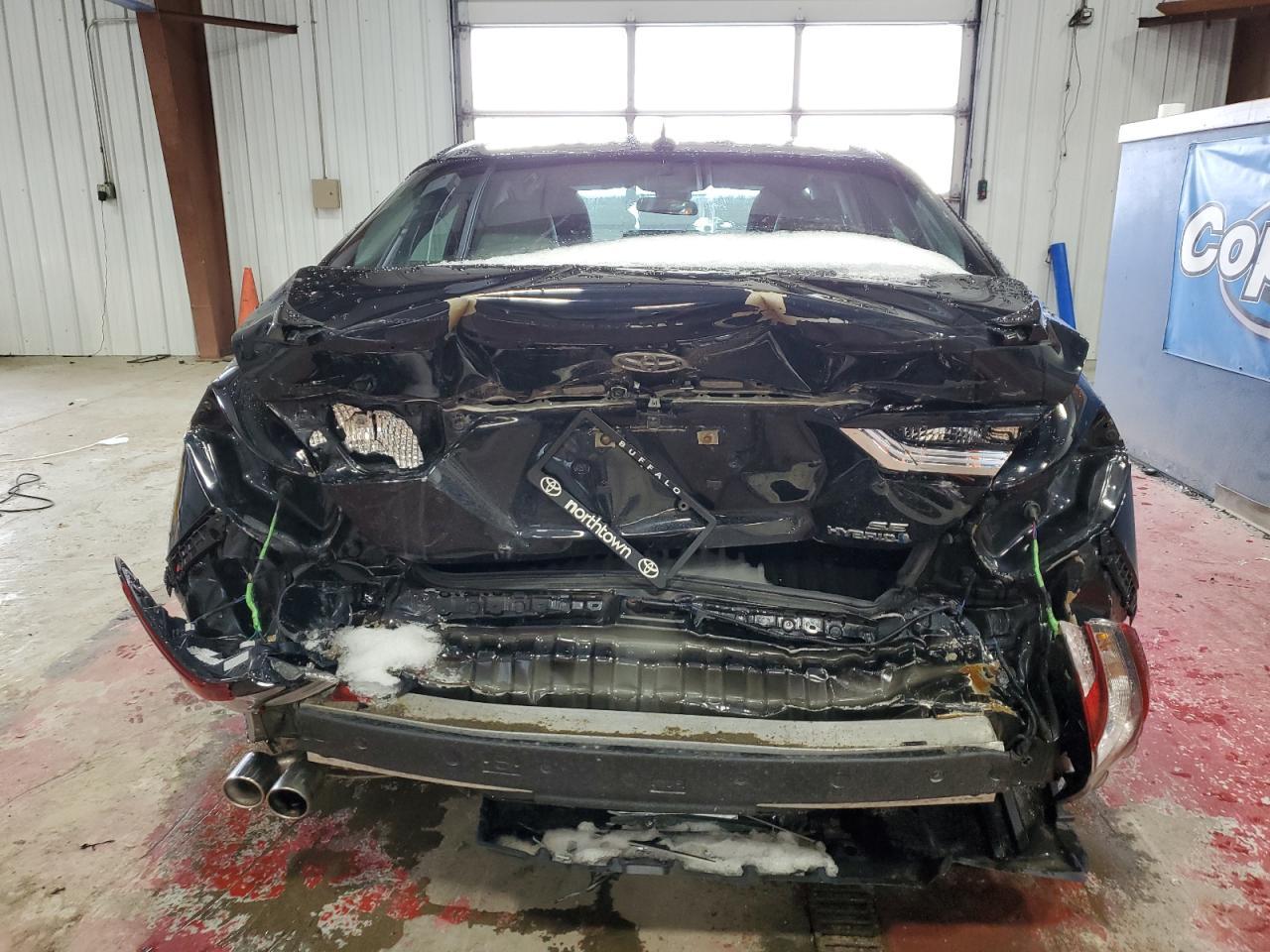 2021 TOYOTA CAMRY SE - Image 6