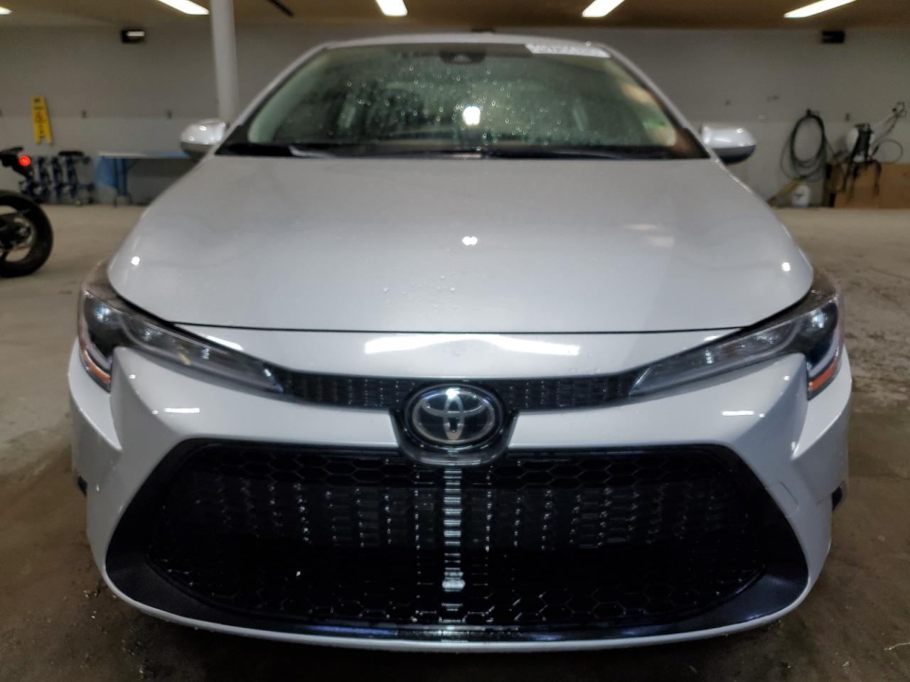 2022 TOYOTA COROLLA LE - Image 5