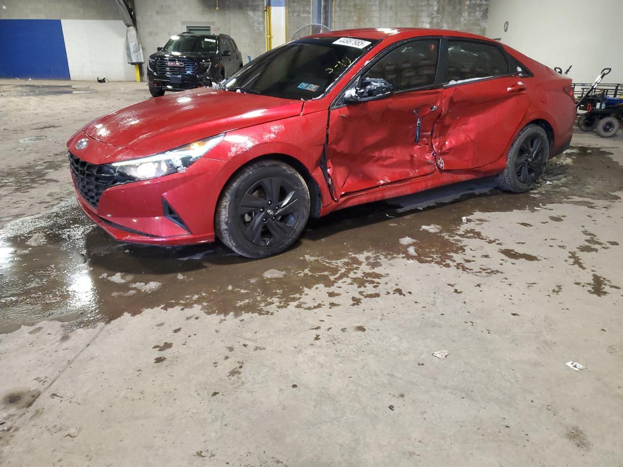 2023 HYUNDAI ELANTRA SE