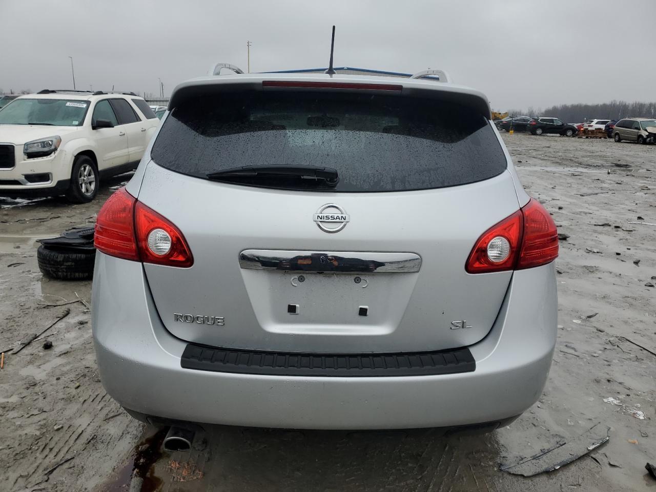 2013 NISSAN ROGUE S - Image 6