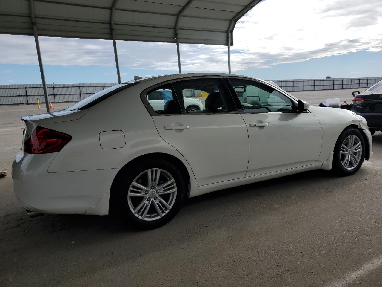 2012 INFINITI G37 BASE - Image 3
