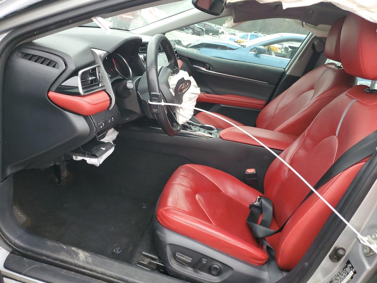 2019 TOYOTA CAMRY XSE - Фото 7