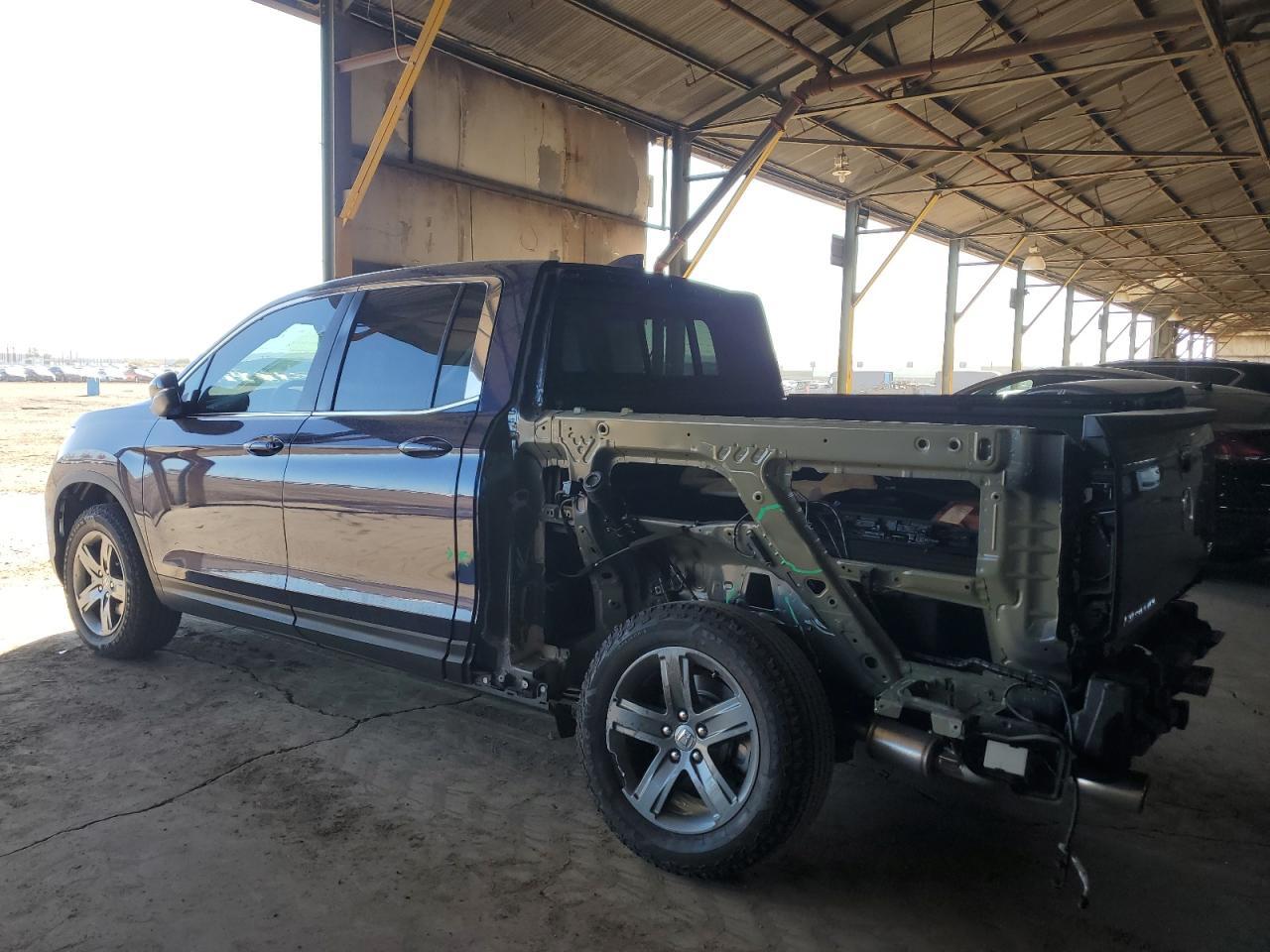 2022 HONDA RIDGELINE - Image 2