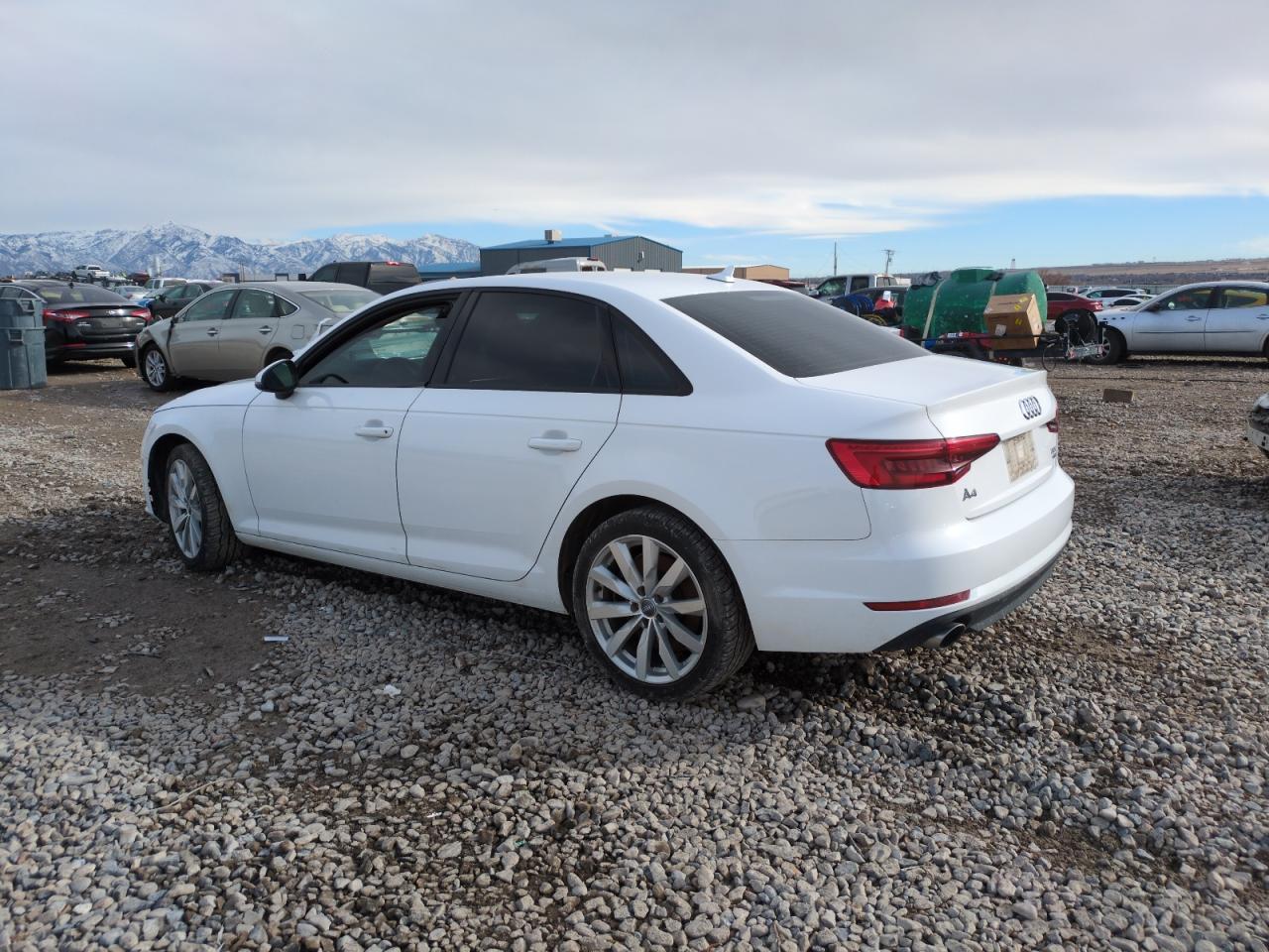 2017 AUDI A4 PREMIUM - Фото 2