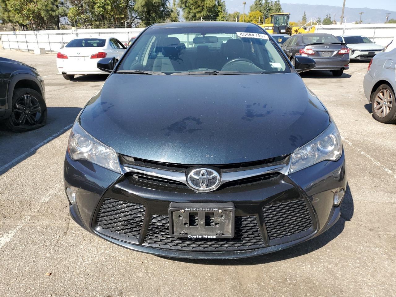2016 TOYOTA CAMRY LE - Фото 5
