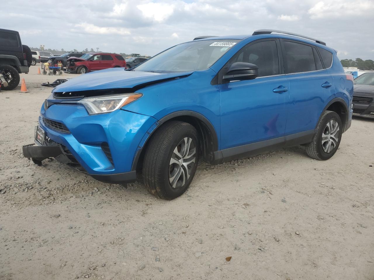 2017 TOYOTA RAV4 LE