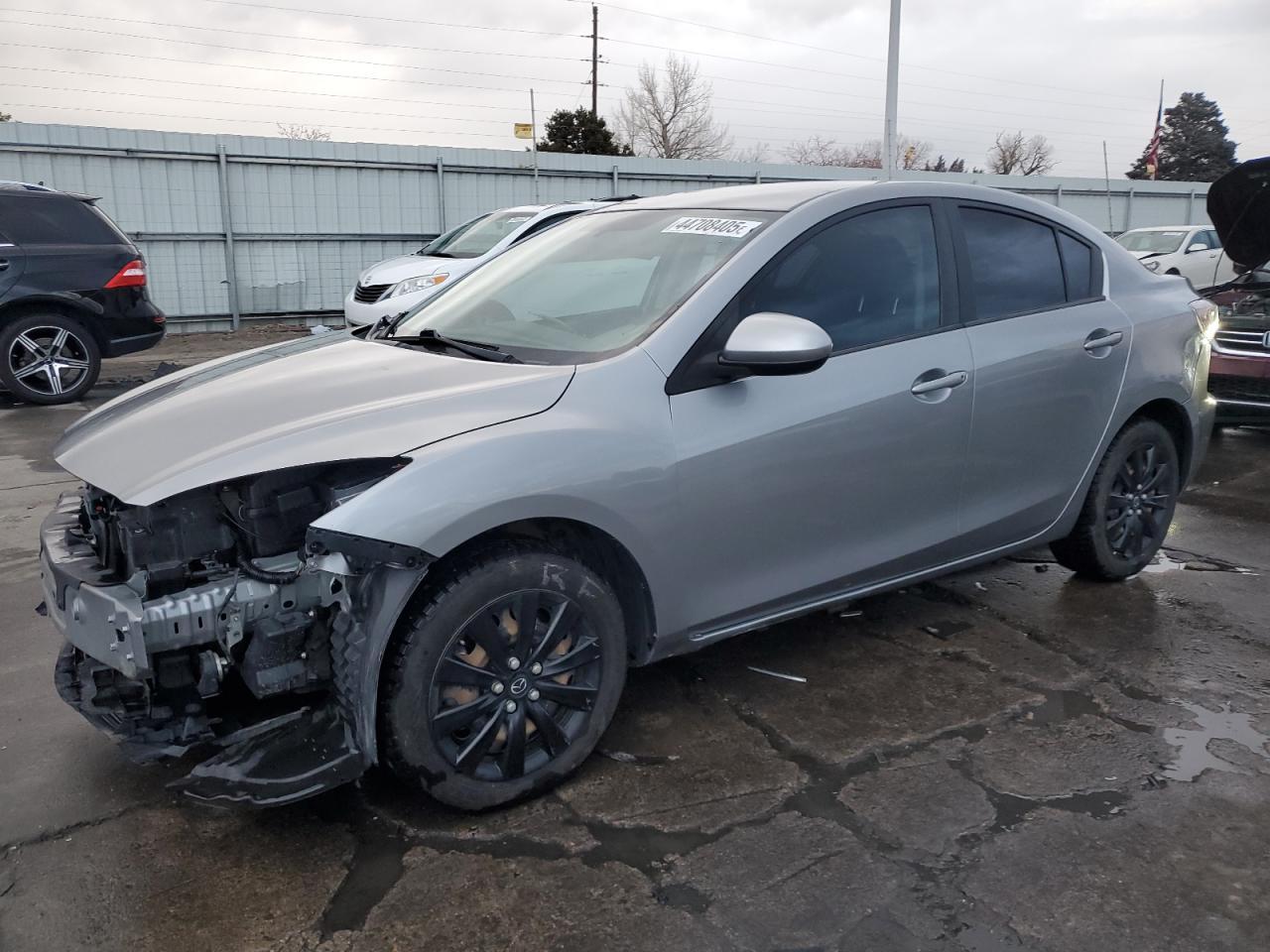2013 MAZDA 3 I