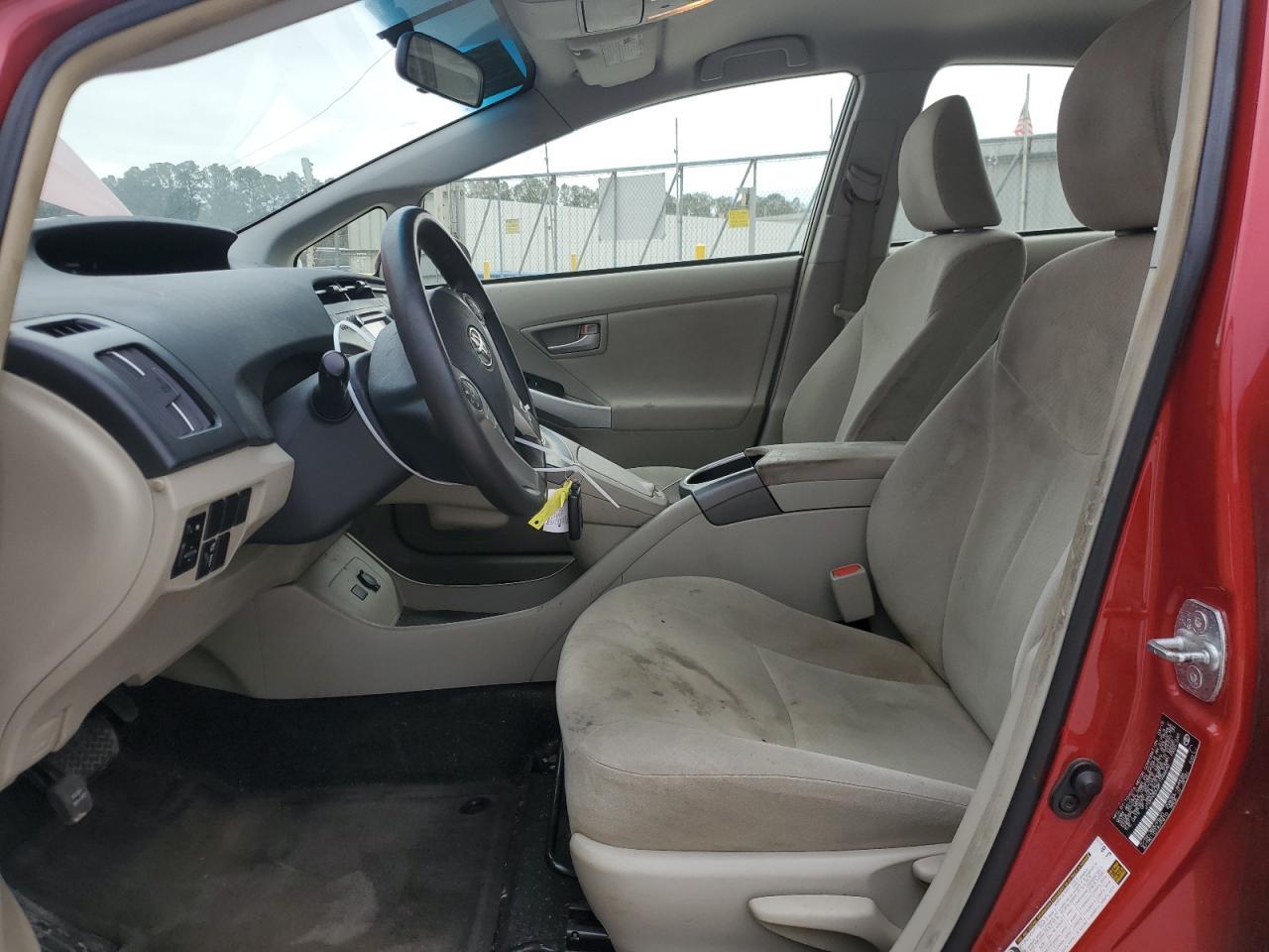 2015 TOYOTA PRIUS - Фото 7
