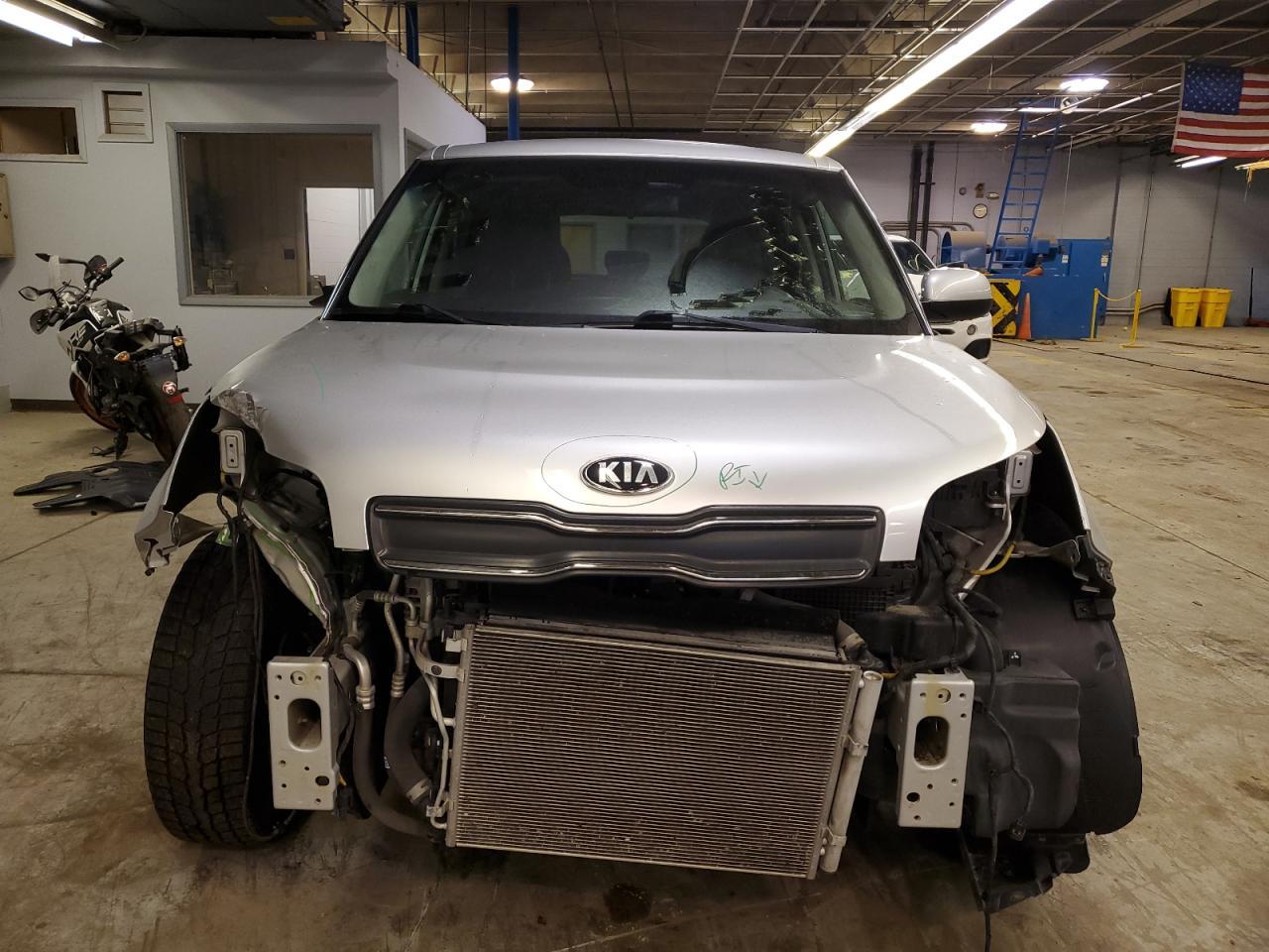 2019 KIA SOUL - Image 5
