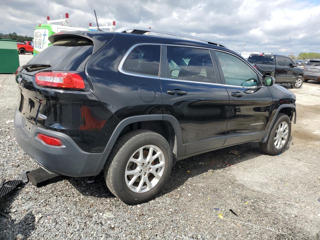 2017 JEEP CHEROKEE L - Image 3