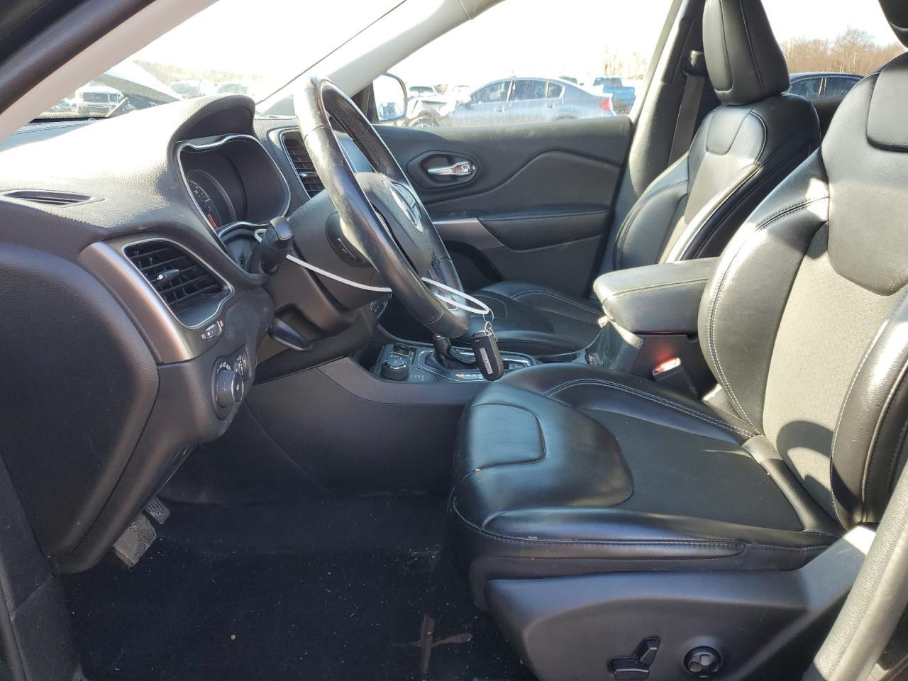 2019 JEEP CHEROKEE L - Image 7